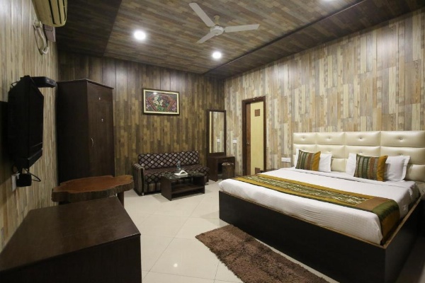 Hotel HK Continental image 12