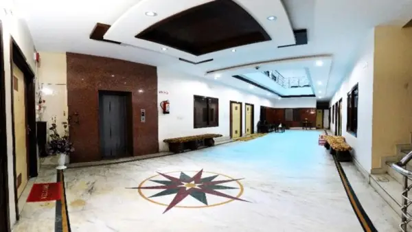 Hotel HK Continental 5